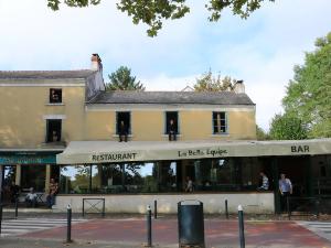 Footing le long de l'Erdre d�part La belle �quipe
