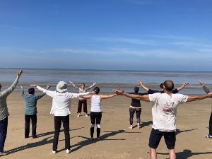 Qi Gong  la plage de Chatel 