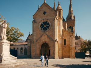 Histoire de la collgiale de Neuchtel