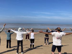 Qi Gong  la plage d'Aytr