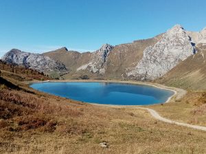 Clef des Annes, Lac Maroly et Lac de la Cour