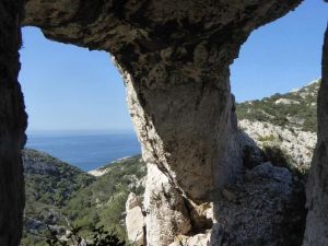 Autour de la calanque de la 