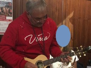 Rencontre chant et ukulele au Tison