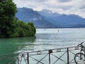 Jogging au bord du lac