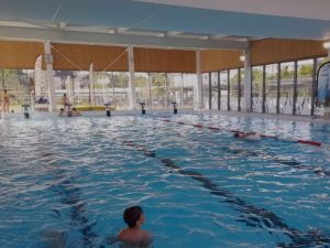 Nager  la piscine de Cabourg