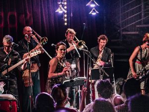 Concert jazz; Cumbia ya 