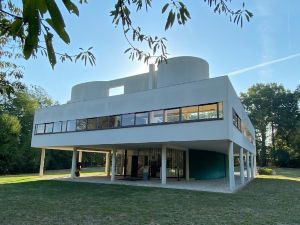 visite de la villa Savoye, de Le Corbusier