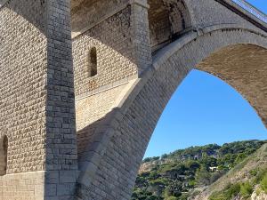 Randonne entre Ensus la Redonne et Carry 