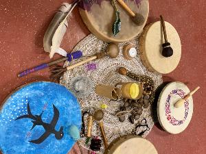 Cercle de tambours et chant
