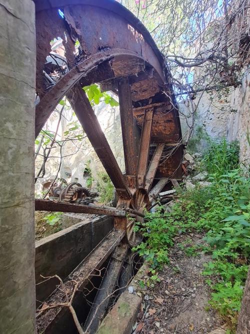 Toutes Mes Sorties - Rando racontée des trois châteaux du trajet Pagnol